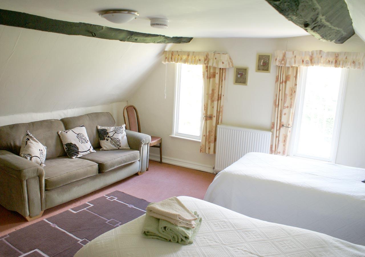 إيفيشام Haselor Farm B & B المظهر الخارجي الصورة
